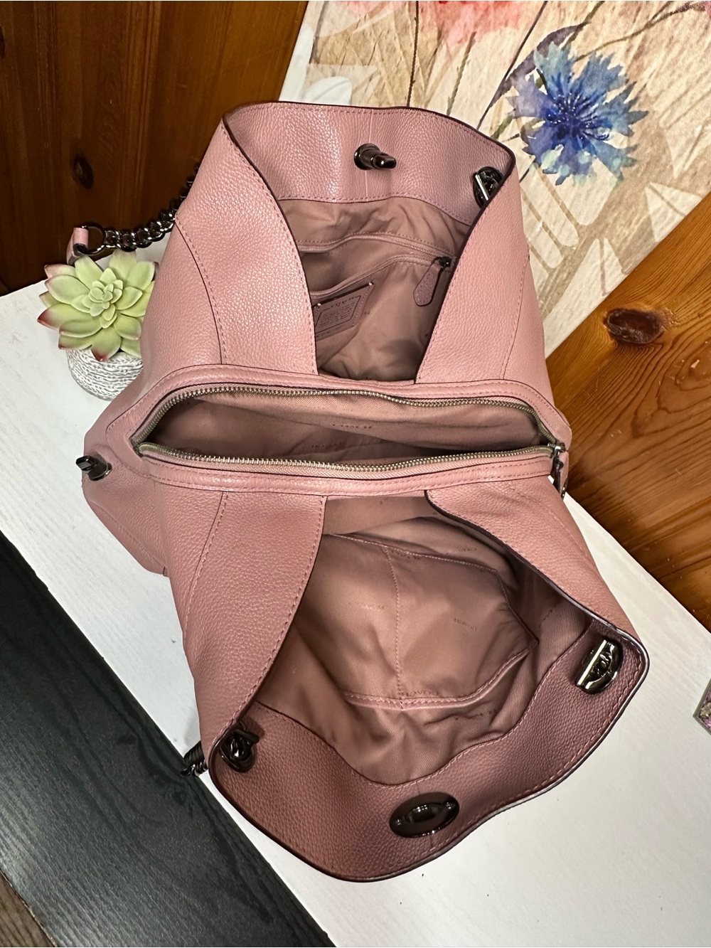 Coach Dusty Rose Pebbled Leather Shoulder Bag with Chain Straps - Picture 6 of 16
